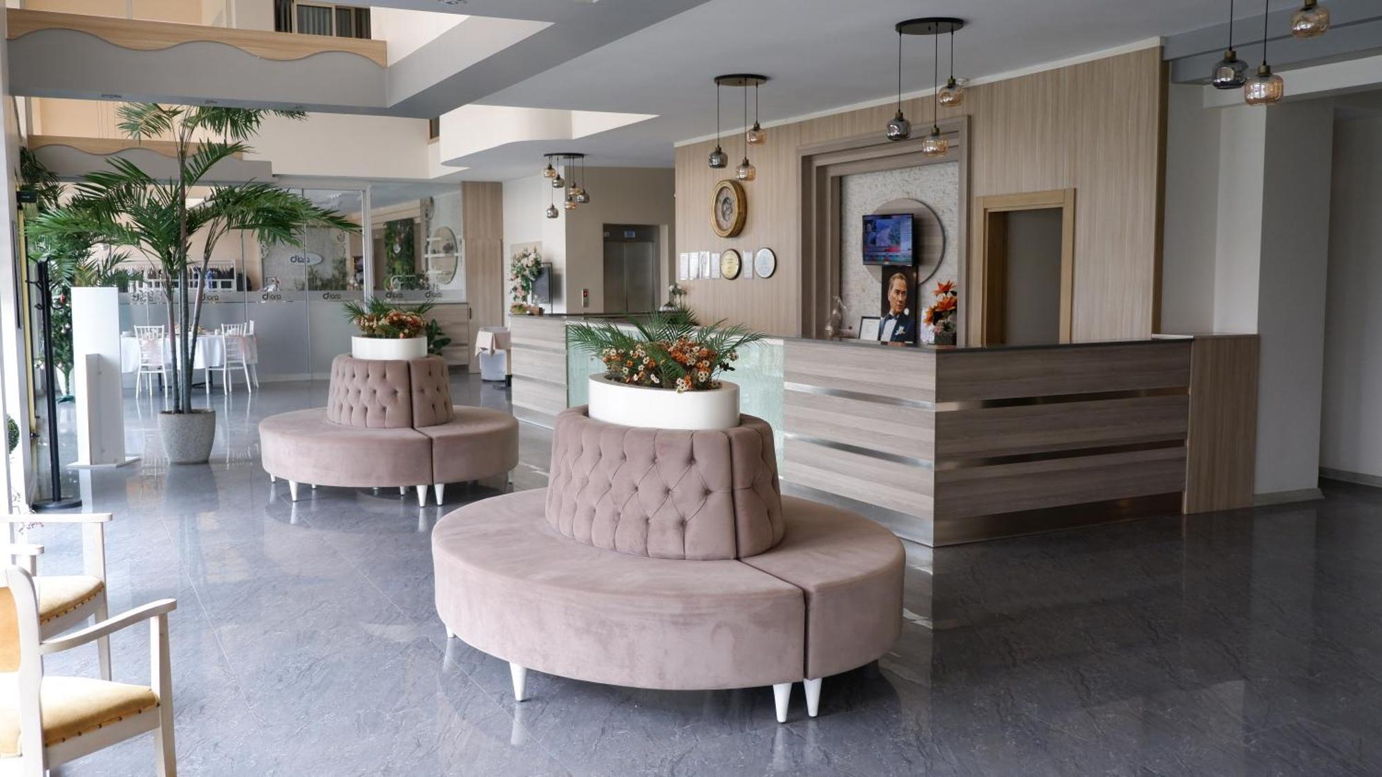 Hotel La Bella Alasehir Екстериор снимка