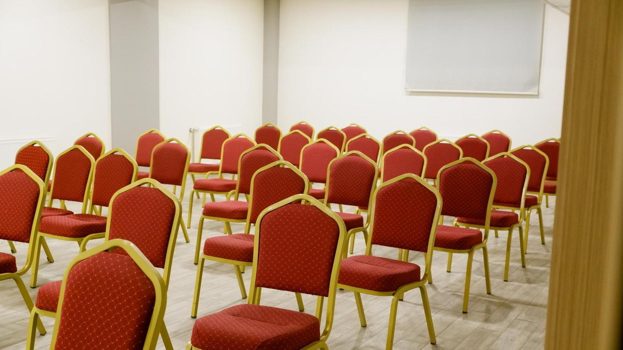 Hotel La Bella Alasehir Екстериор снимка